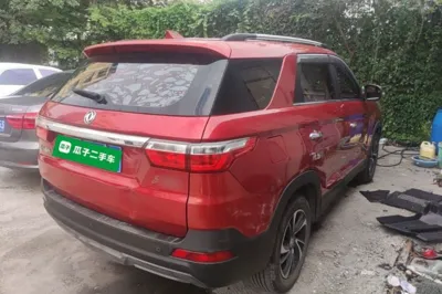 Dongfeng Fengon S560