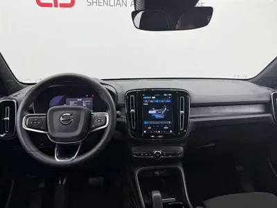 Volvo C40