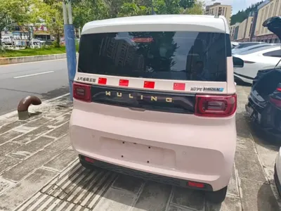 Wuling MINIEV