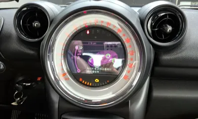 MINI Paceman