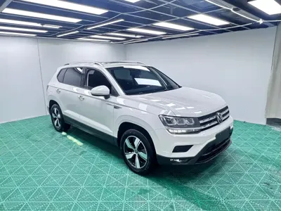 Volkswagen Tharu