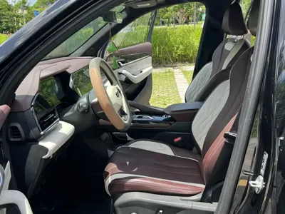 Geely Xingyue L
