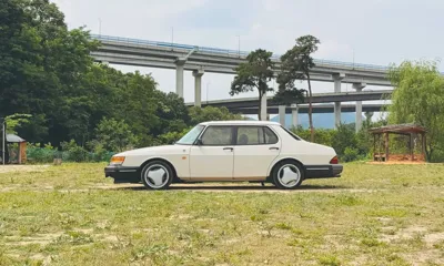 Saab 900