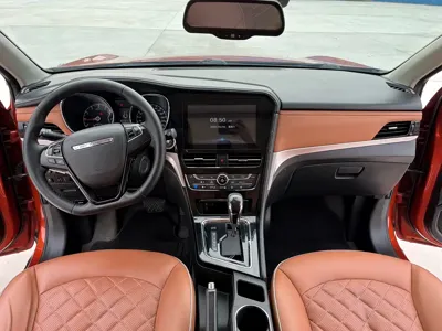 Venucia T70