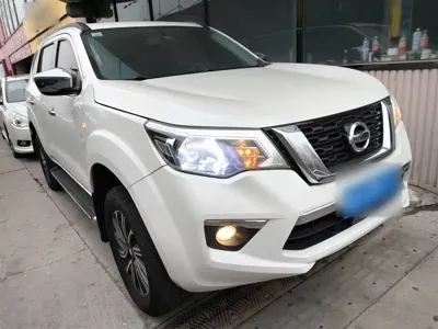 Nissan Terra
