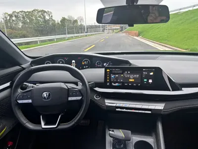 Changan UNI-V