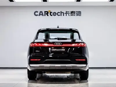 Audi Q6