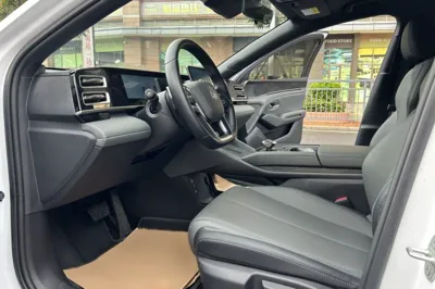 BYD Qin L