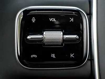 Li Auto Li L6