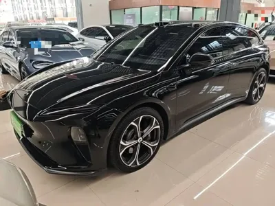 Nio ET5T