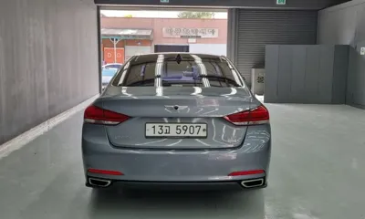 Hyundai Genesis