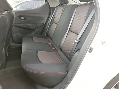 Nissan Bluebird