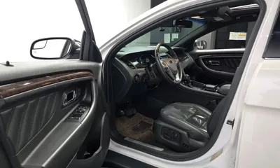 Ford Taurus