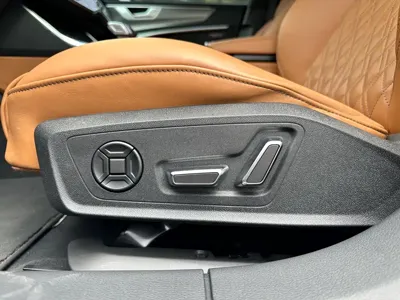 Audi A7L