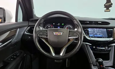 Cadillac XT6
