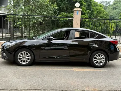 Mazda 3 Axela