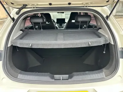 BYD e2