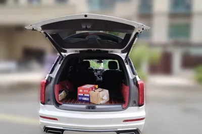 Cadillac XT6