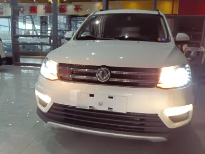 Dongfeng Fengon 370