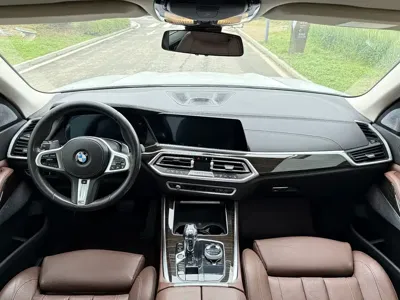 BMW X5 (Import)