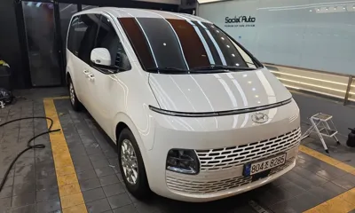 Hyundai Staria