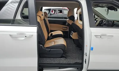 Kia Canival