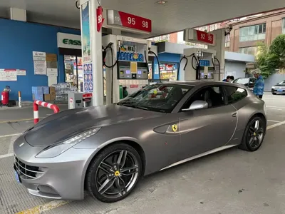 Ferrari FF