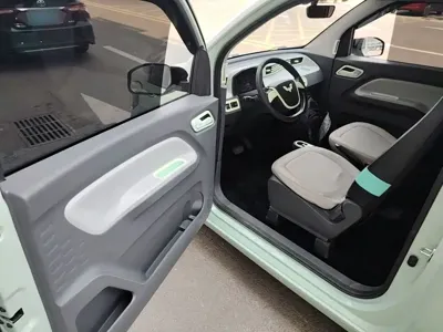 Wuling MINIEV