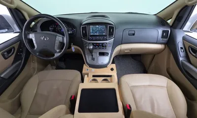 Hyundai Starex