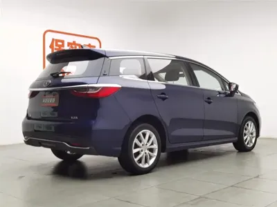 BYD MAX