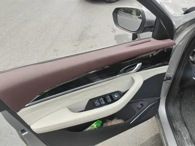 Geely Xingyue L