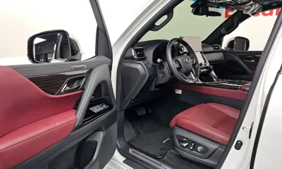 Lexus LX