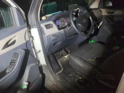 大通 EV30