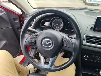 Mazda 3 Axela