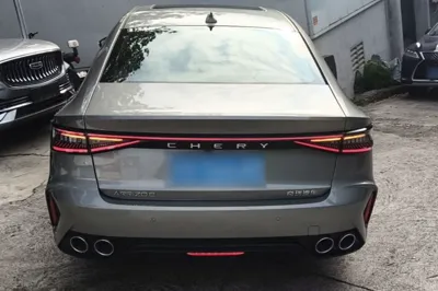 Chery Arrizo 8
