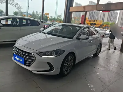 Hyundai Elantra