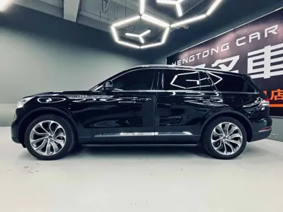 Lincoln Aviator