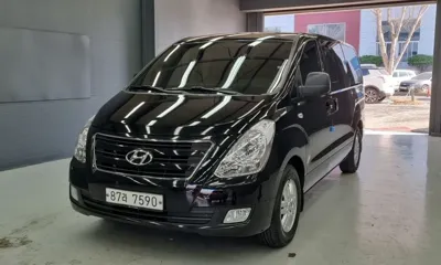 Hyundai Starex