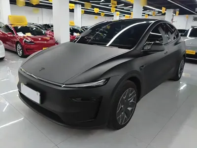 Tesla Model Y L