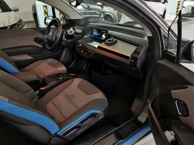 BMW i3 (Import)