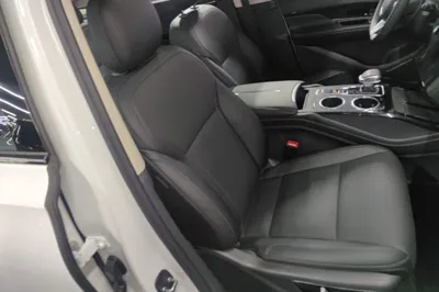 Hongqi HS3 PHEV