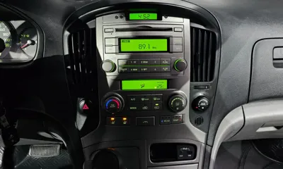 Hyundai Starex