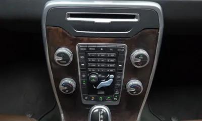 Volvo XC70
