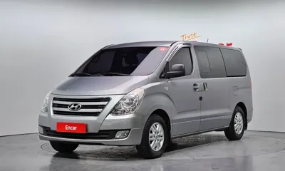 Hyundai Starex
