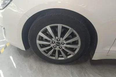 Lincoln MKZ