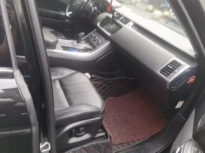 Land Rover Sport