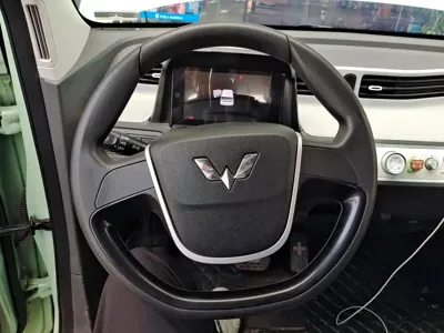 Wuling MINIEV