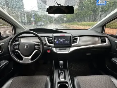 Honda Jade
