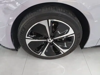 Nio ET5