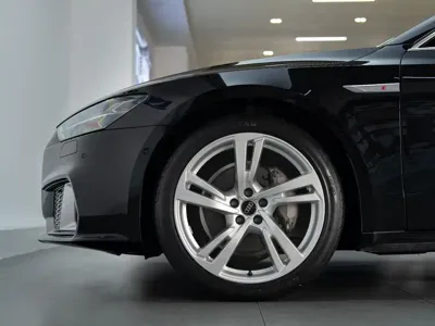 Audi A7L